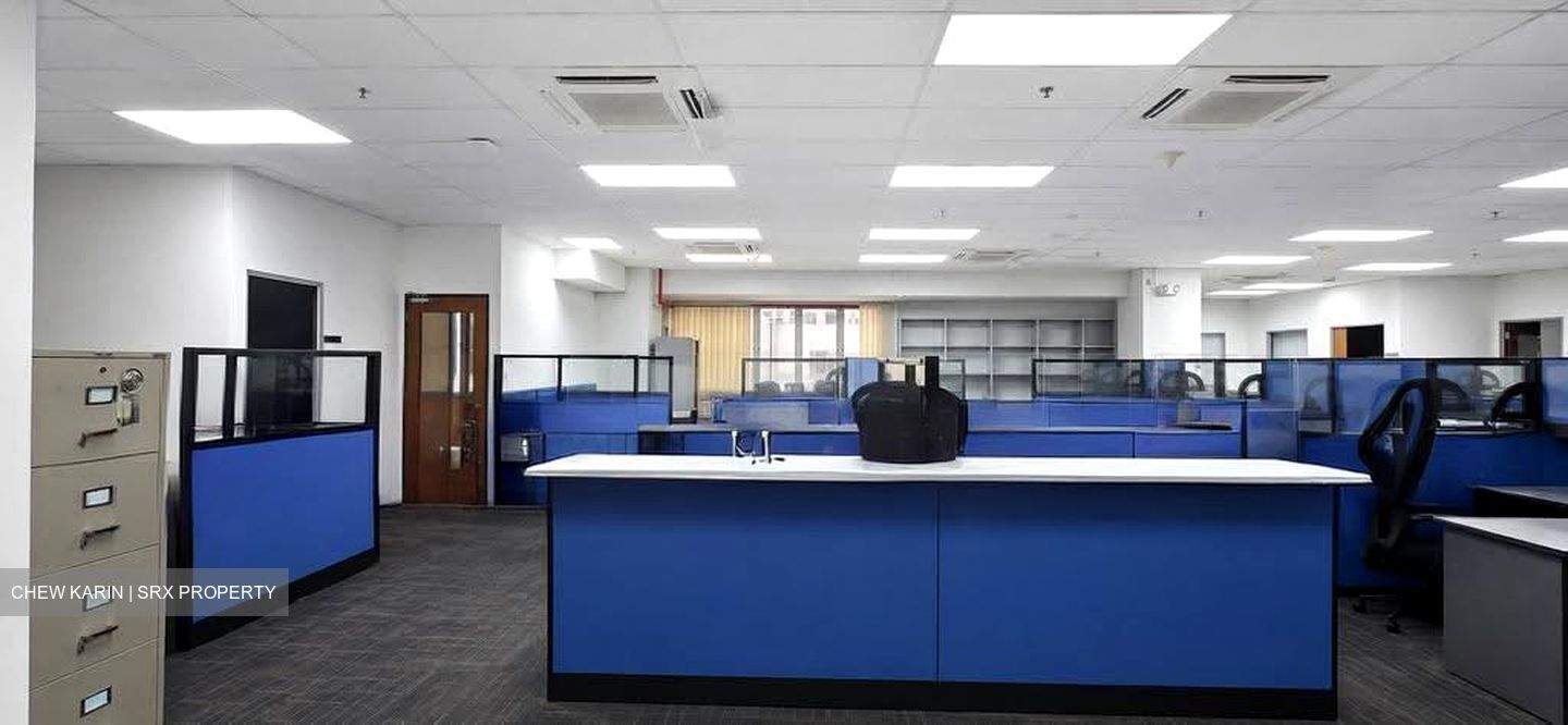 Pantech Business Hub (D5), Factory #607857741